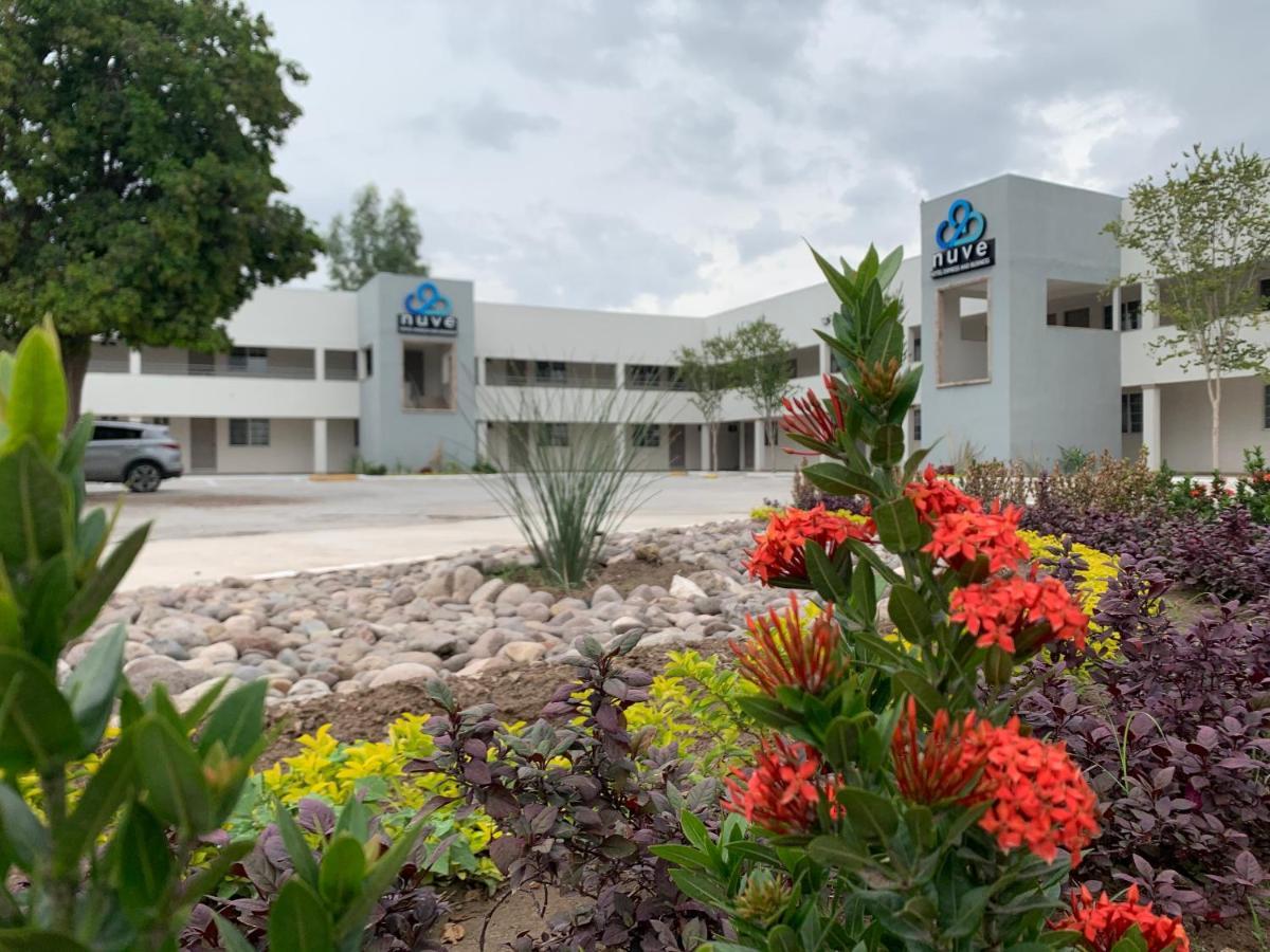 Hotel Nuve Gomez Palacio Exterior foto
