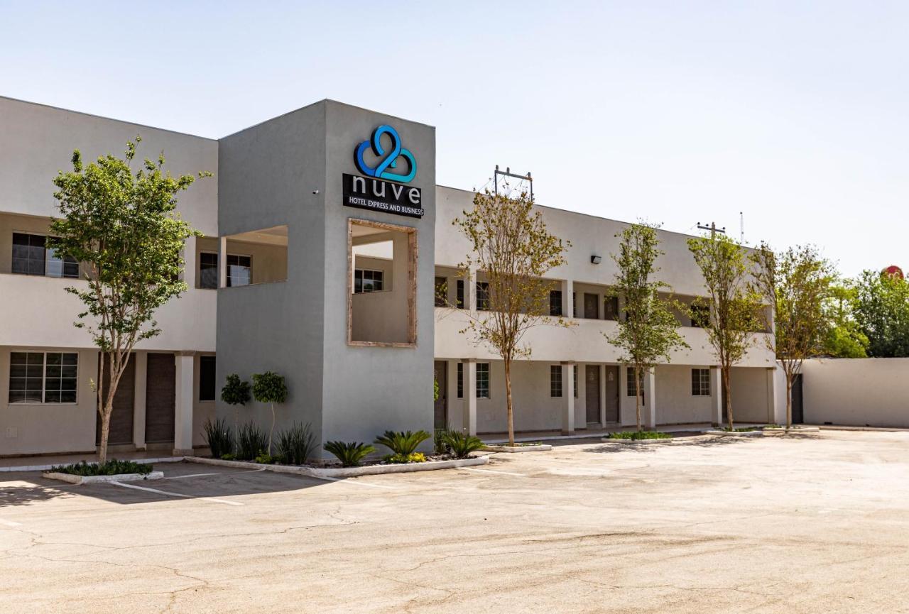 Hotel Nuve Gomez Palacio Exterior foto